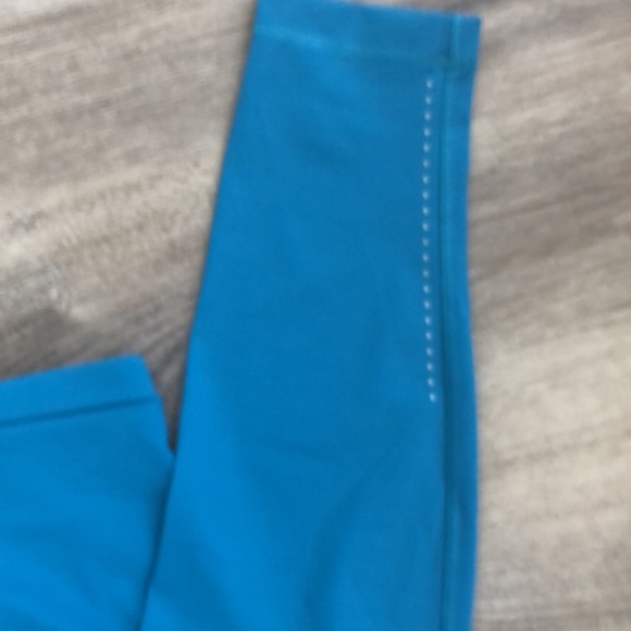 Lululemon swift speed high rise tight 28” in Hawaiian blue - Picture 8 of 17